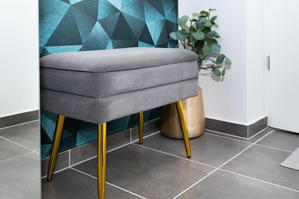 Chic207 Retreat: Modern 1br Gem With Parking By Nw Appartamento Budapest