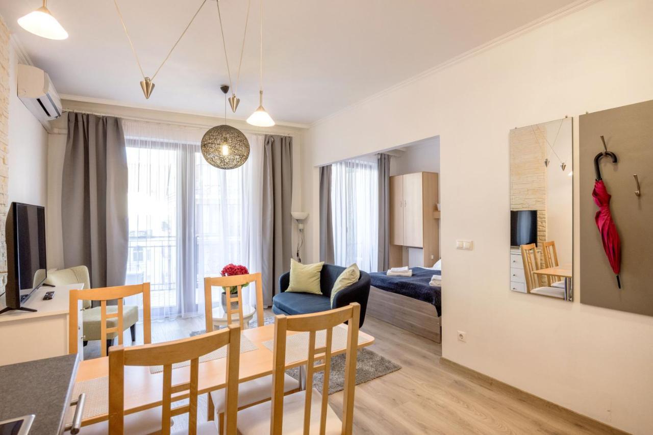 Apartament Cozy In The Heart Of With Terrace And Tub