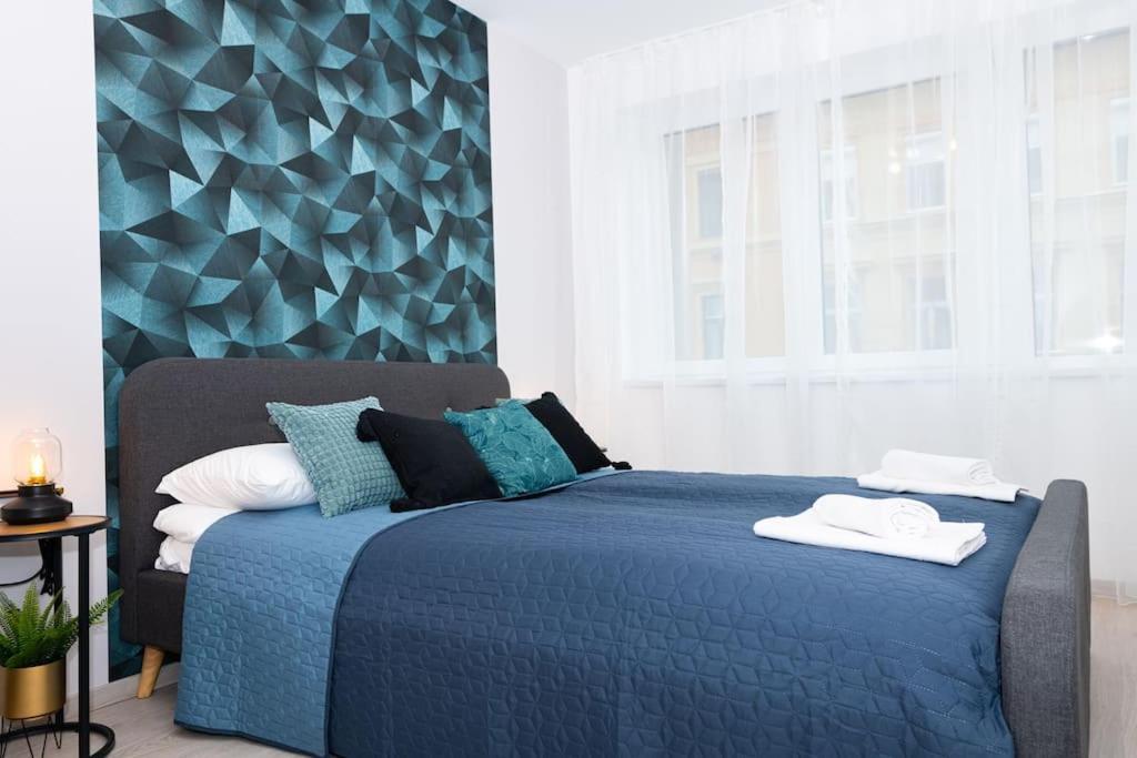 Chic207 Retreat: Modern 1br Gem With Parking By Nw