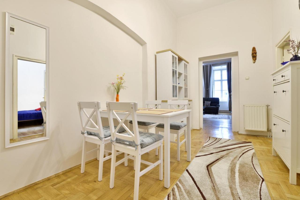 Appartement Regi Posta *