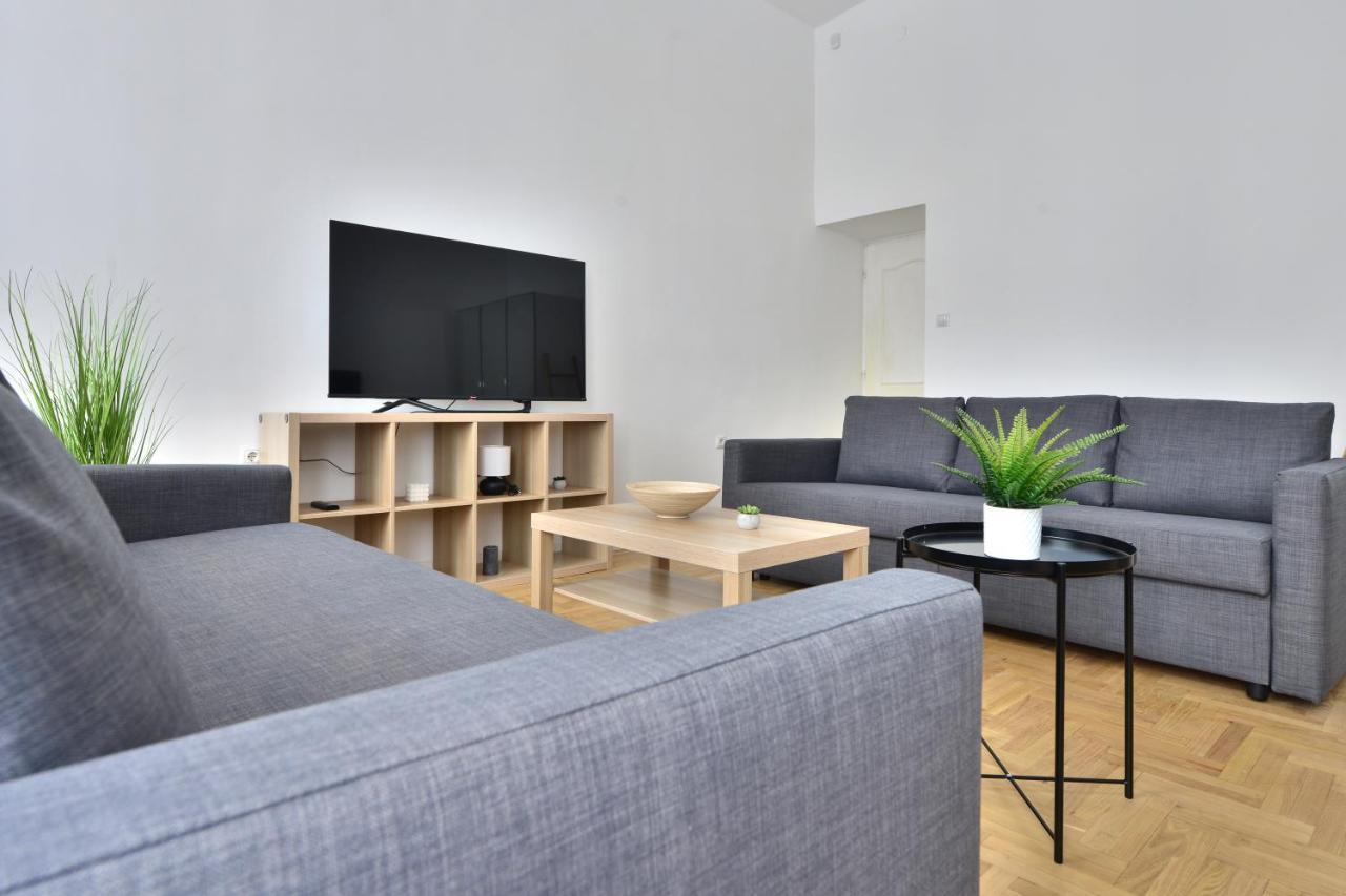 Central Newly Built Apartment, Aradi Budapest