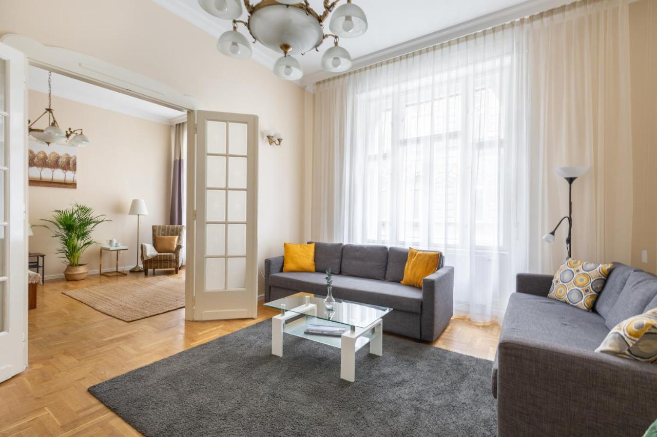 Gde Kiraly 51 Apartamento *