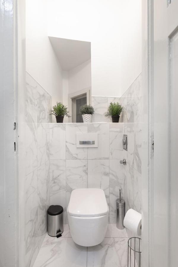 Gde Kiraly 51 Apartamento *