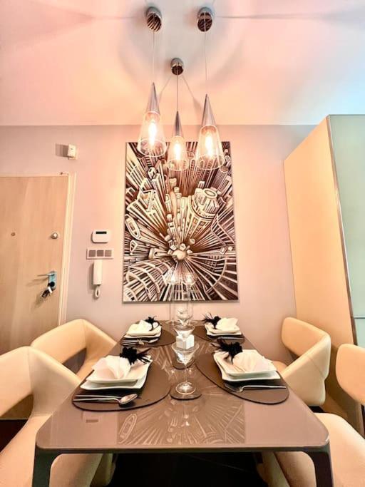Apartament Hilltop Views, Design - Buda Hills - With Free Garage *