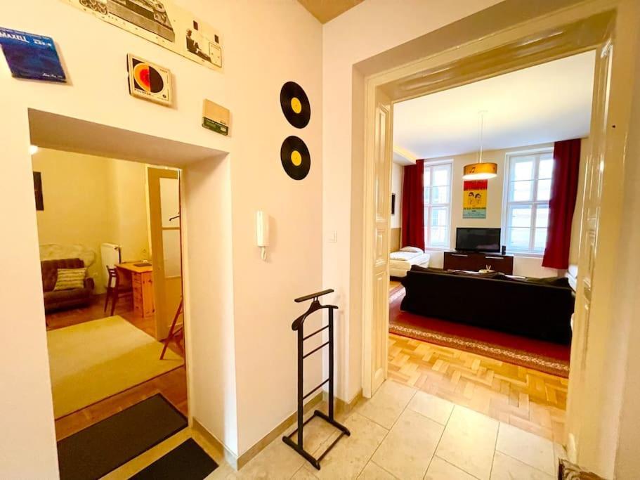Apartment Synagogue Great