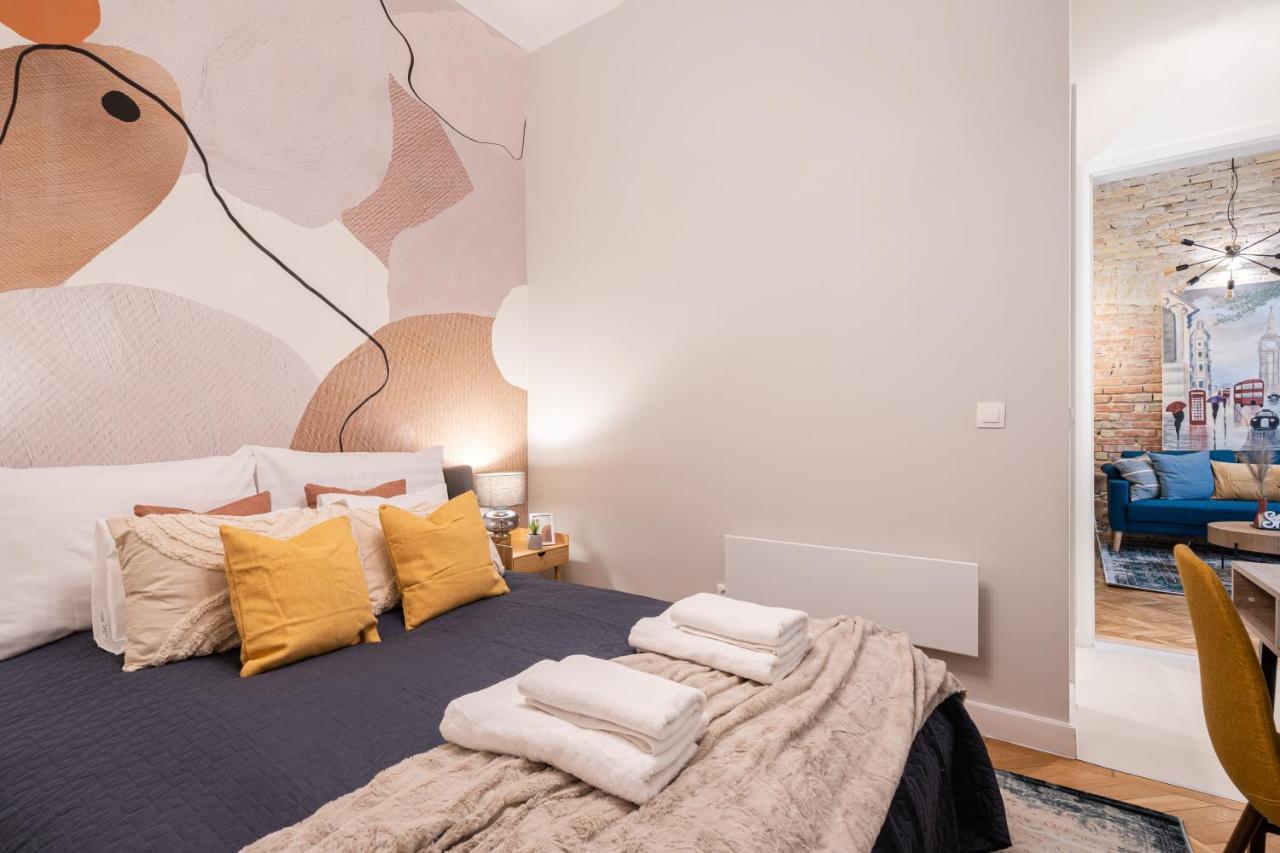 Comfy Downtown Hideaway With Urban Touch Apartamento Budapest