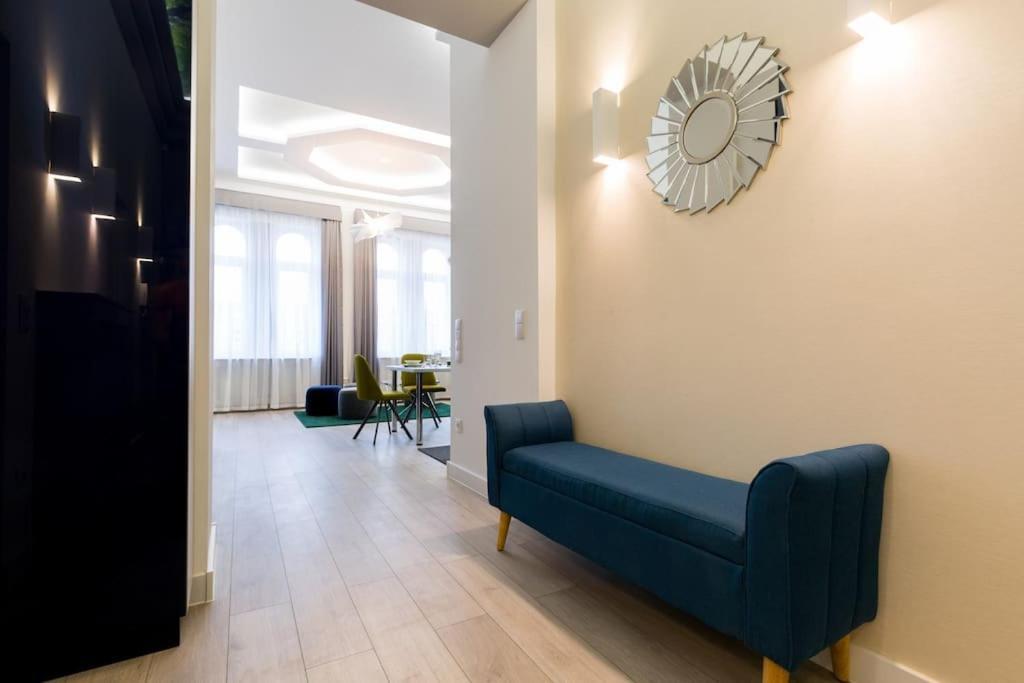 Grand & Luxurious In The Heart Of Budapest, 2br & 2bt