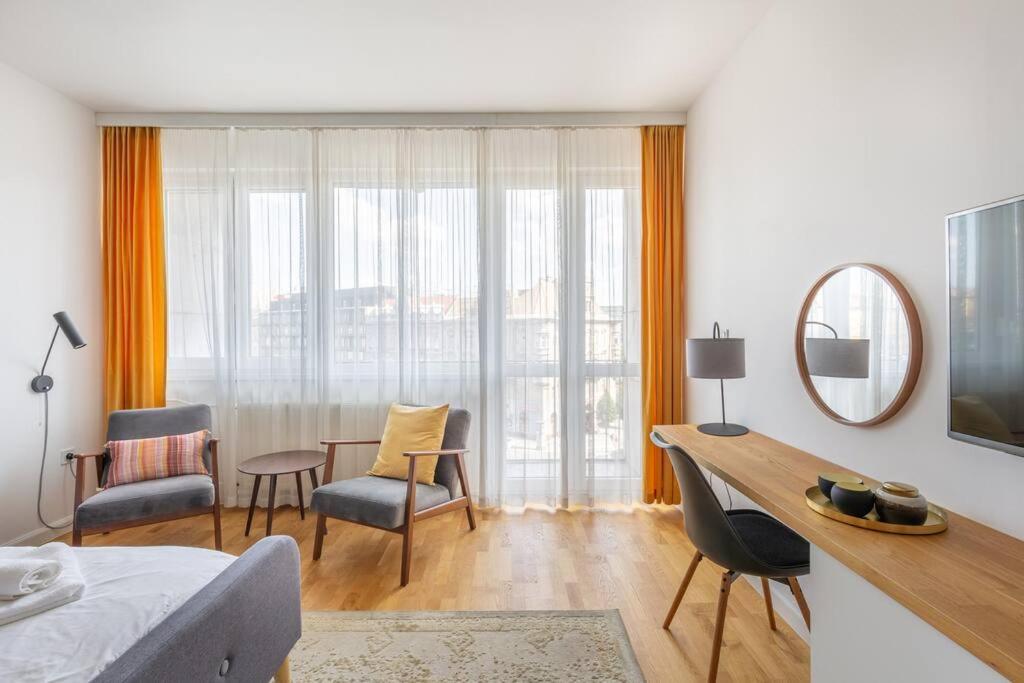 Apartament Cozy&stylish At The Eastern Railway St. W Balcony *