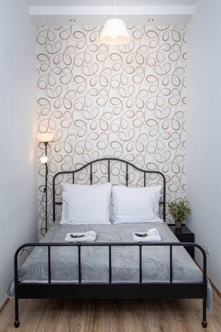 Appartamento Eoetvoes Residence