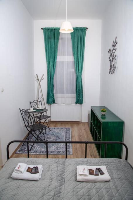 Appartamento Eoetvoes Residence