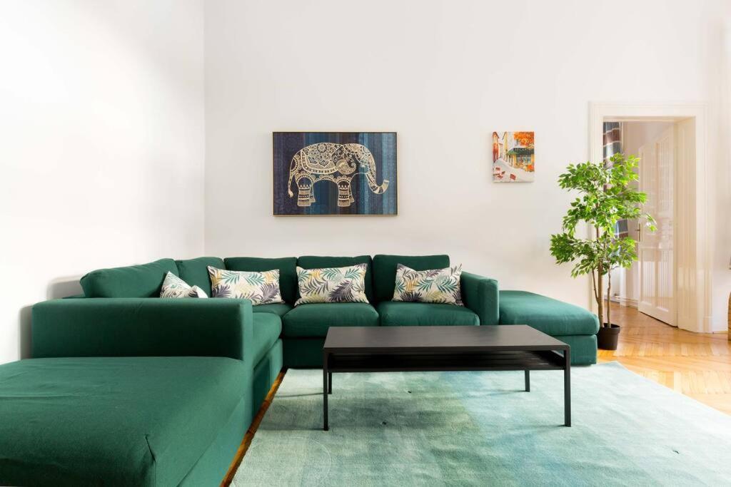 Hidden Gem 1 Bedroom Next To Opera * Budapešť