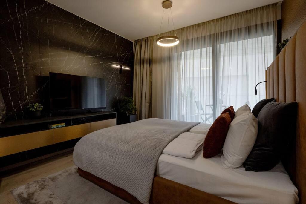 High-end W Gym/sauna/balcony/security Apartamento *