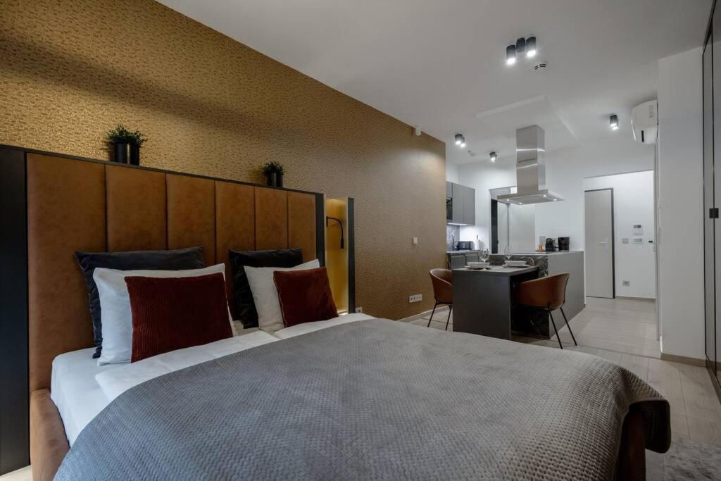 Apartamento High-end W Gym/sauna/balcony/security Budapest
