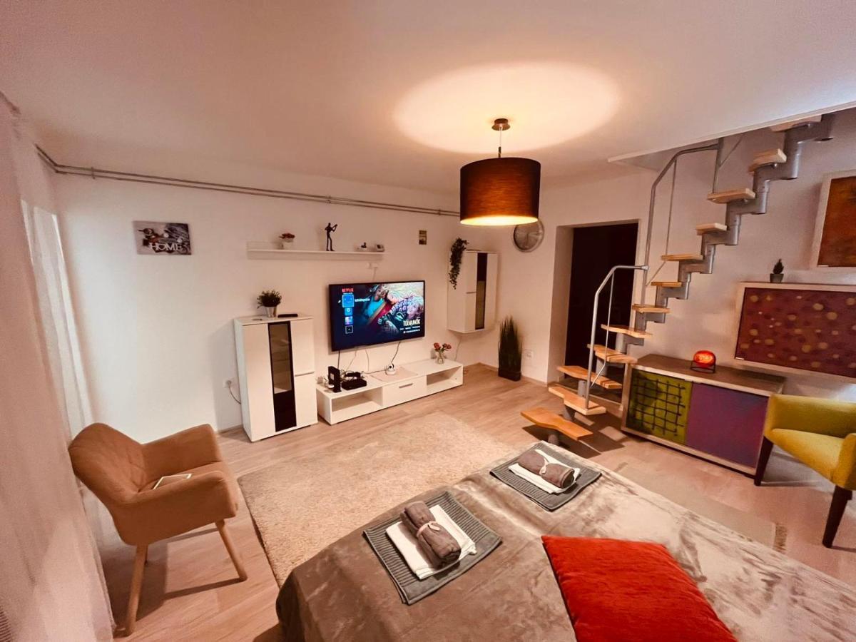 Apartment King House & Garden With Ac And Free Parking Possibility