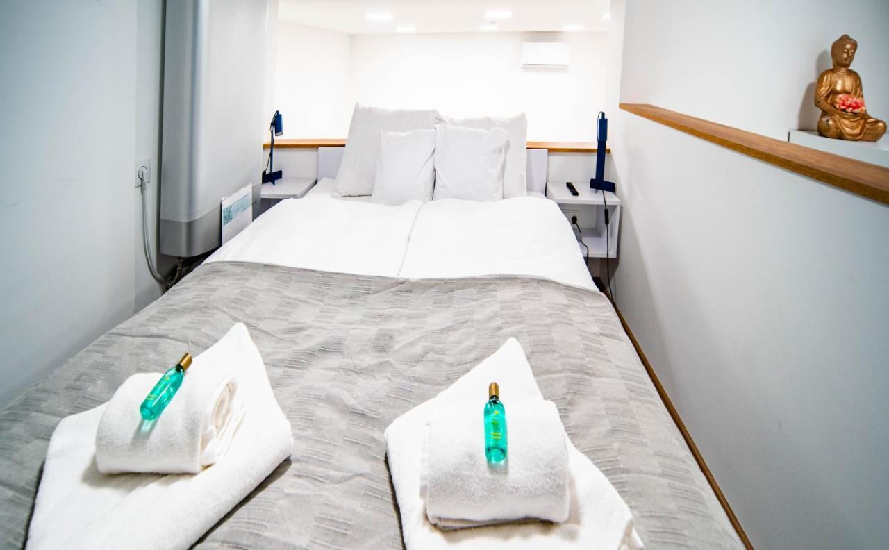 Free Parking Basilica Leo's - Ac, Wi-fi, Smart Tv Budapest