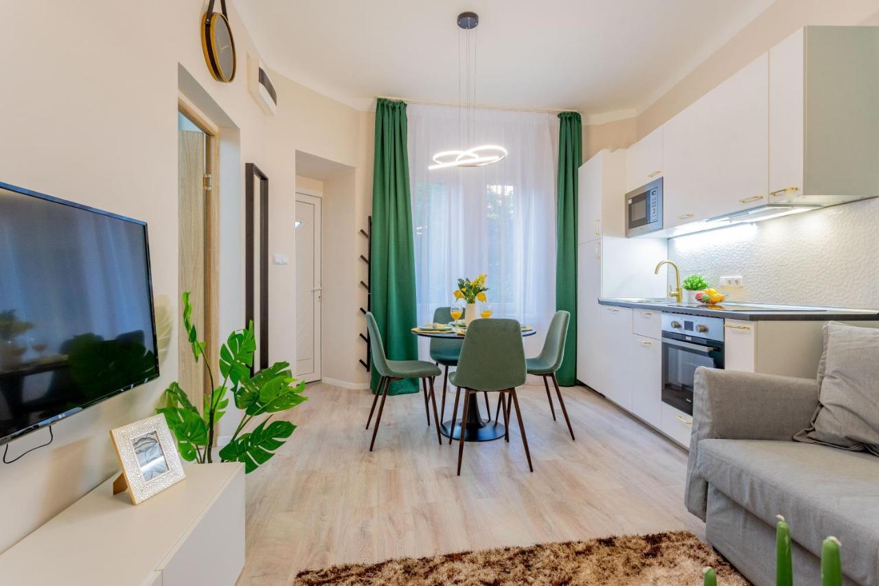 Eden Cozy Modern Retreat Budapest