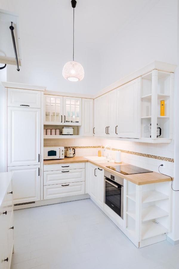 Ombre With Parking Option Apartamento Budapest