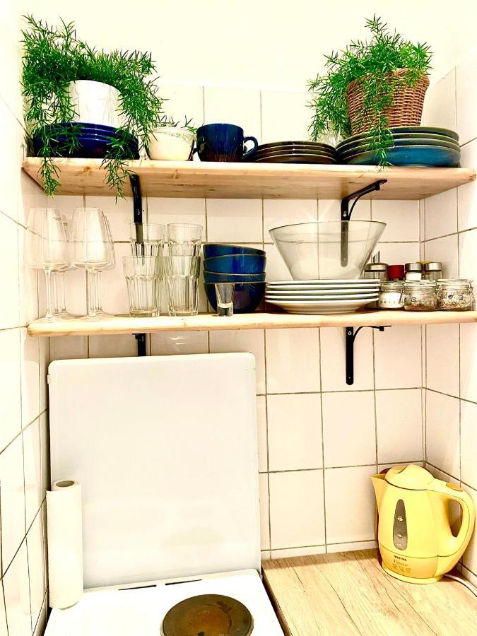 Arty Studio Flat At Downtown Appartement *