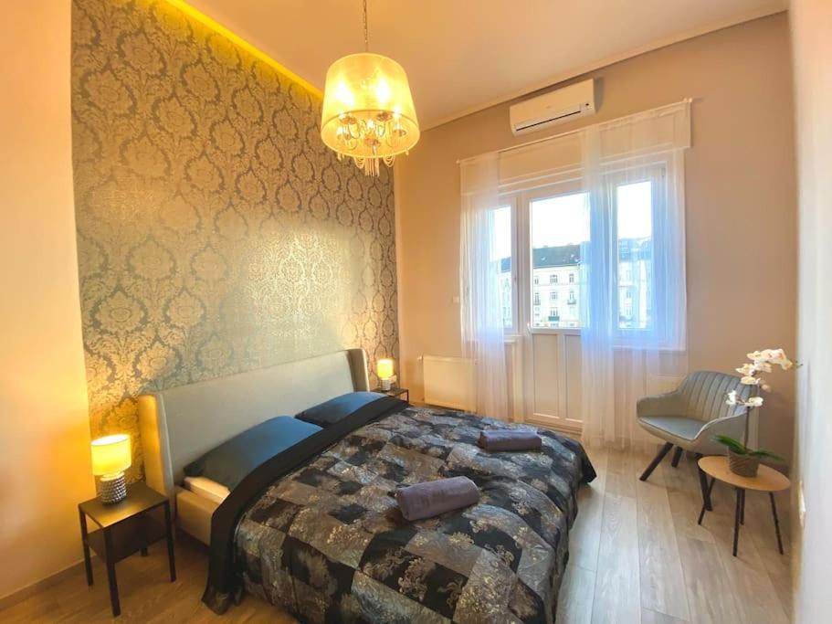 Luxury Buda Apartamento *