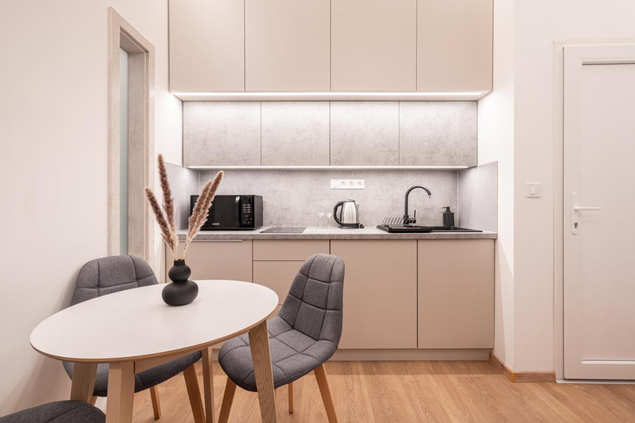 Kl31 - - Klauzal Square By Bqa Apartmán *