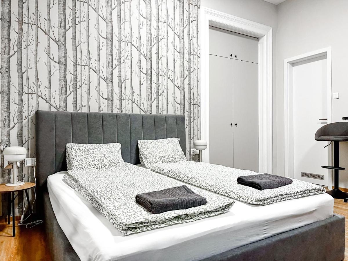 T32 Modern Apartment *