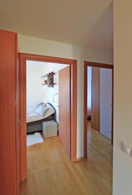 Apartment King's Court - Centre -free Garage Budapest