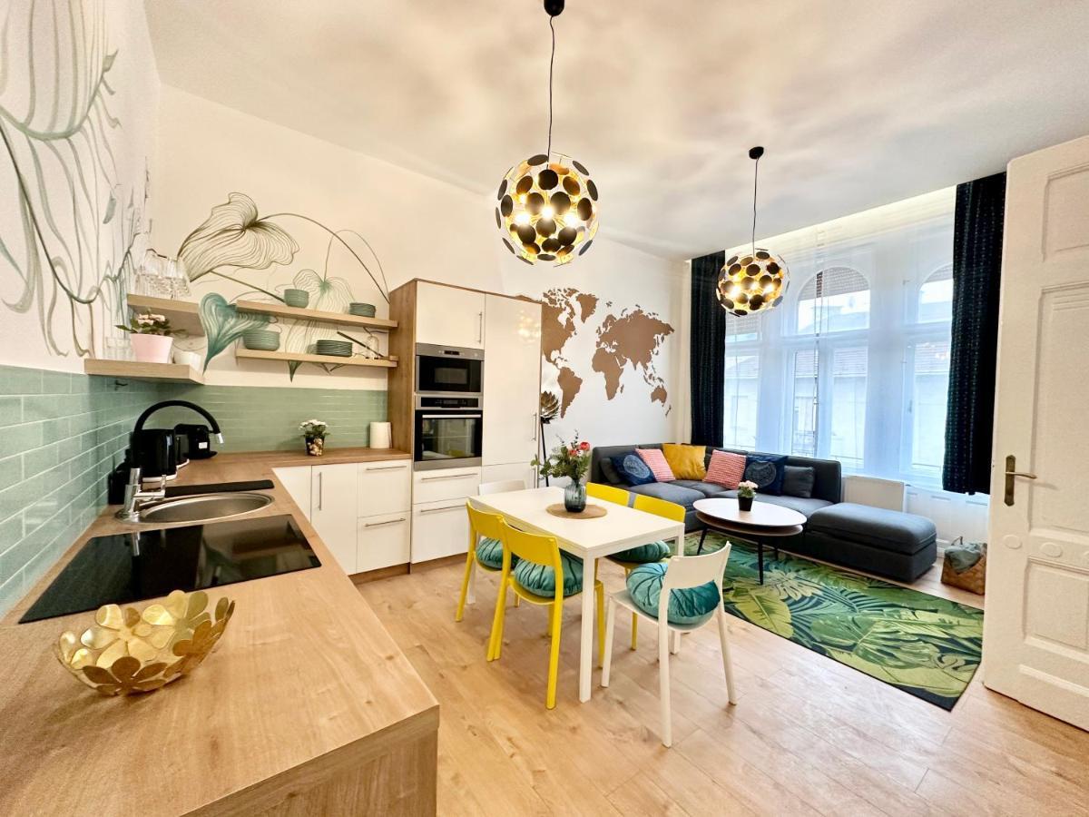 Luxory Design Apartment#bakats#freeparking#8ppl
