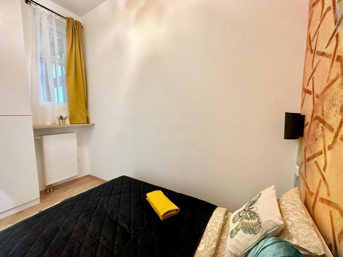 Luxory Design Apartment#bakats#freeparking#8ppl Lägenhet *