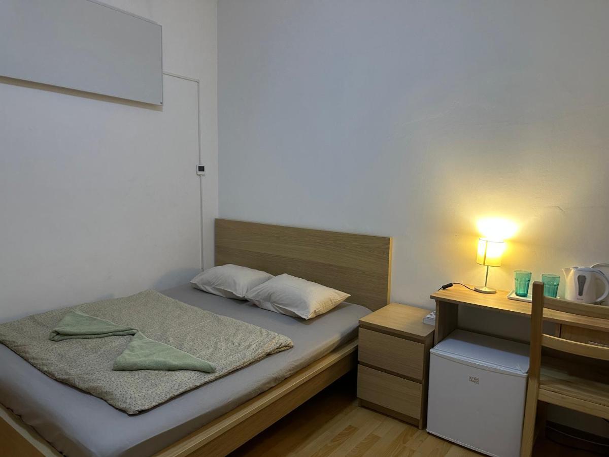 Kecskemeti Hotel *