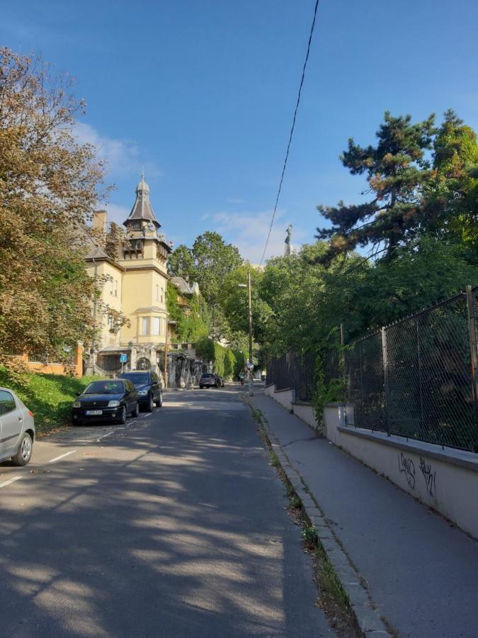 Hill * Budapest