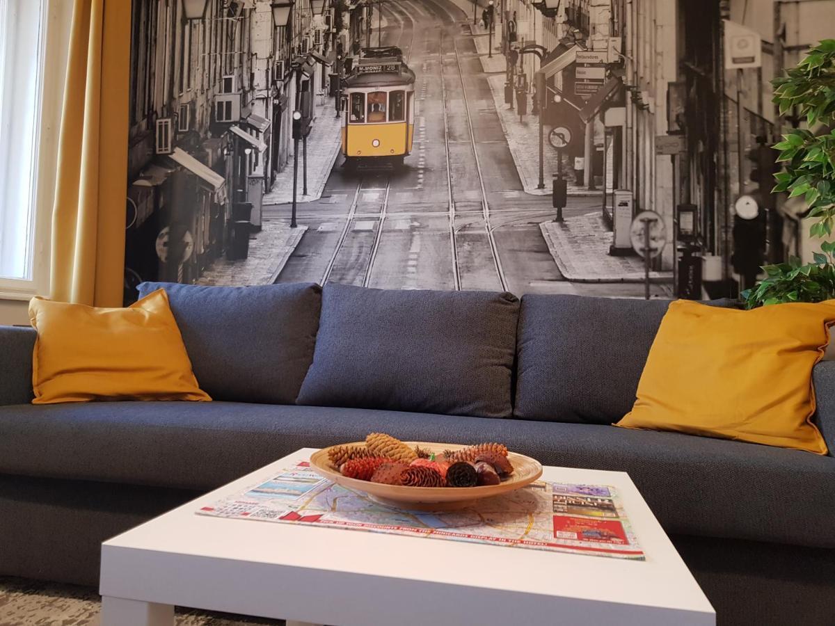 Apartment Downtown Station Budapest