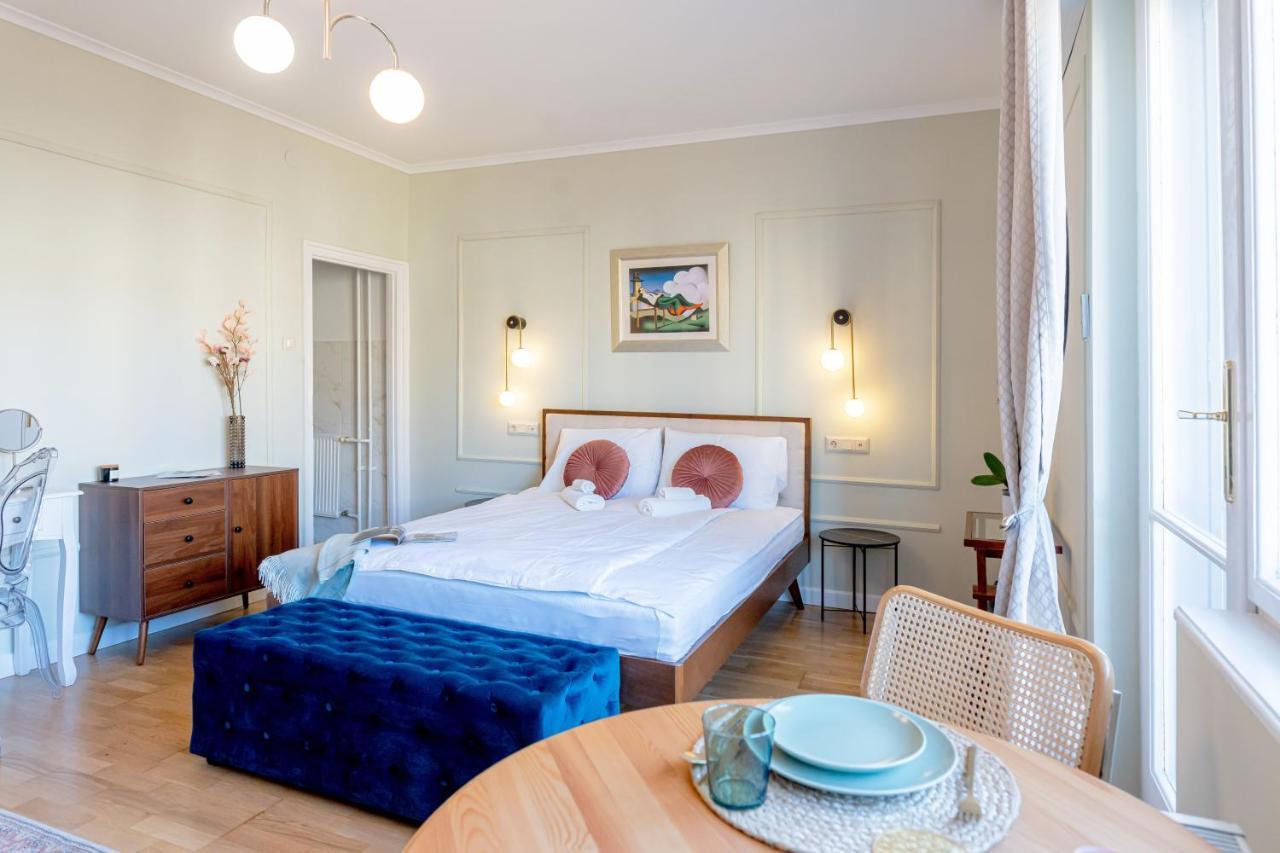 Ujbuda Rest With Air Condition And Balcony Apartment *