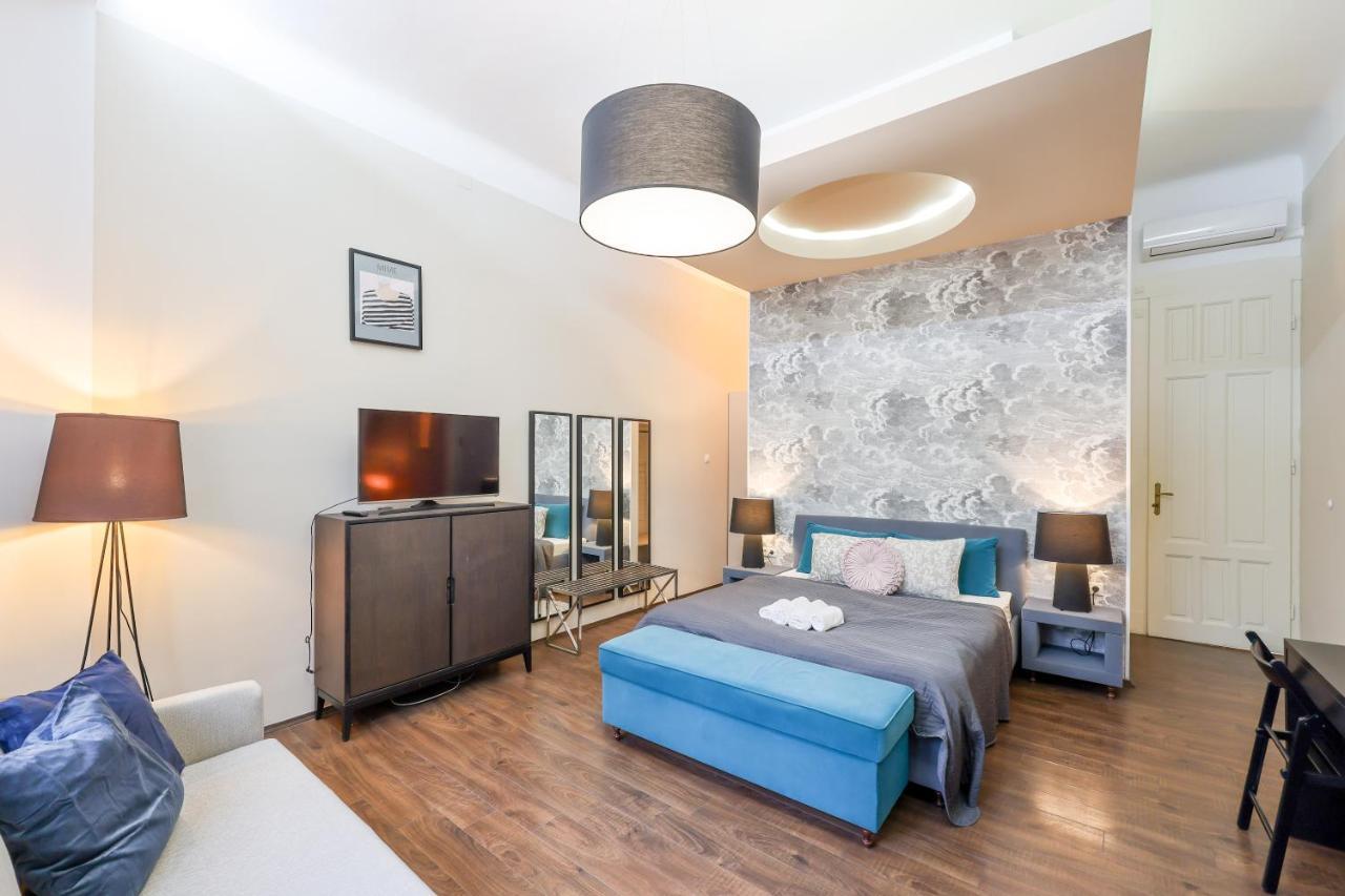 Apartmán Deluxe With 4bedrm 2 Bathrm Budapešť