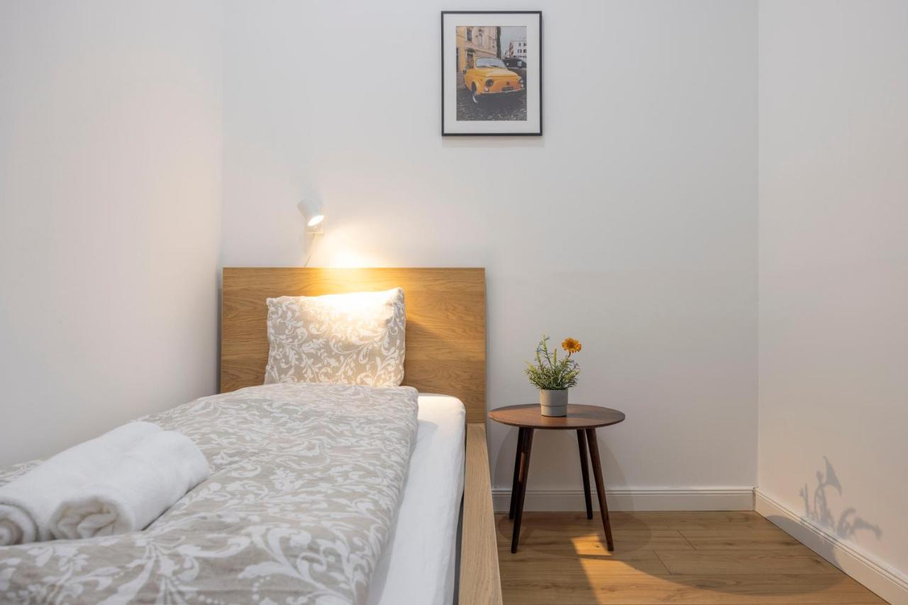Grand With 5bedrm 2bathroom Apartamento *