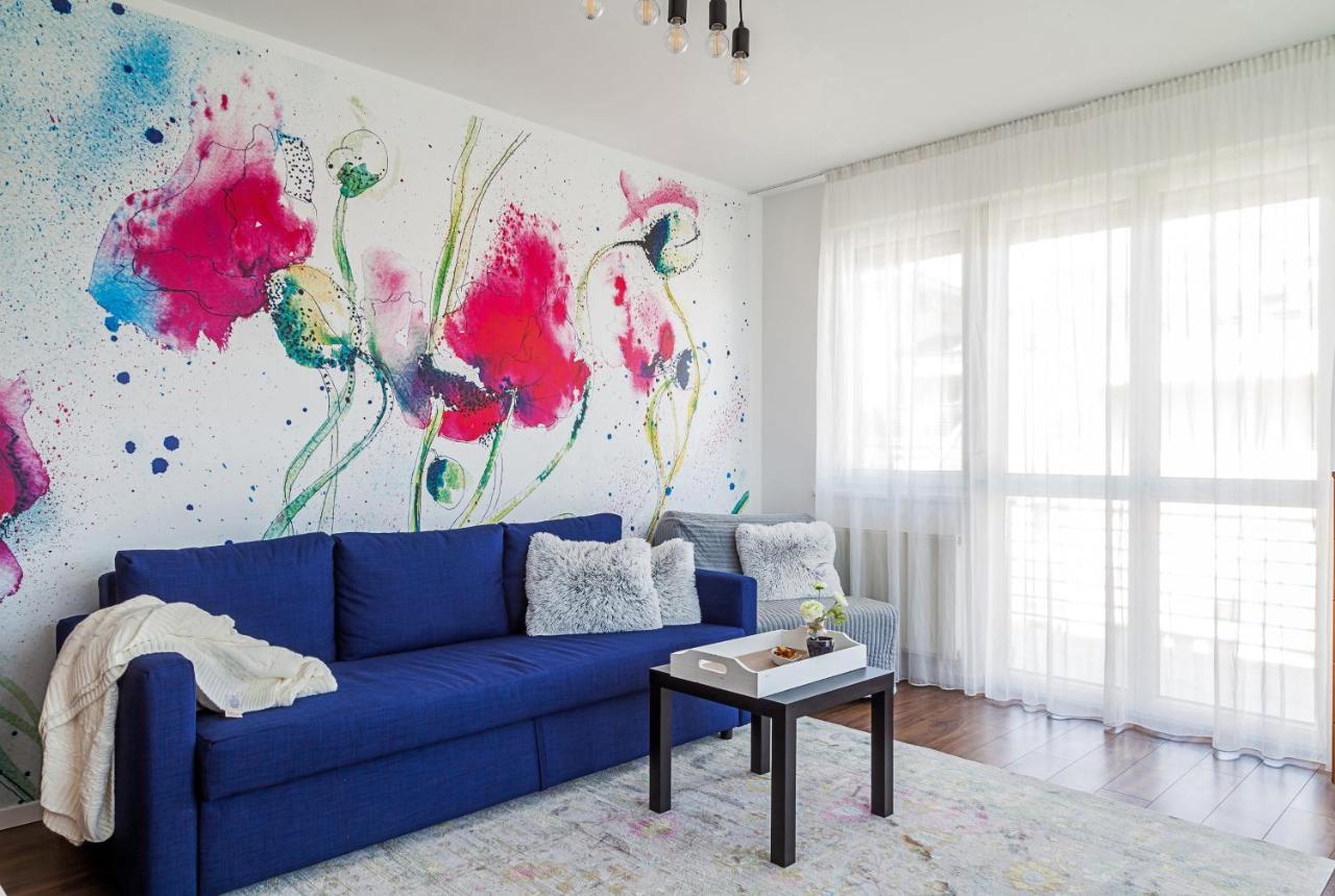 Almere With Free Parking * Budapest
