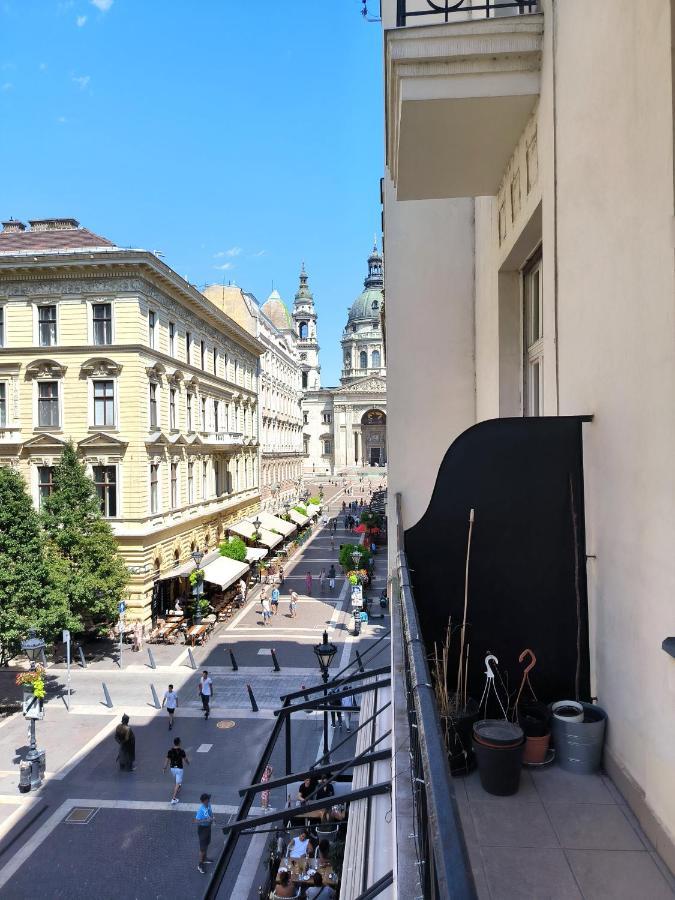 Basilica View With Balcony Apartment Budapest