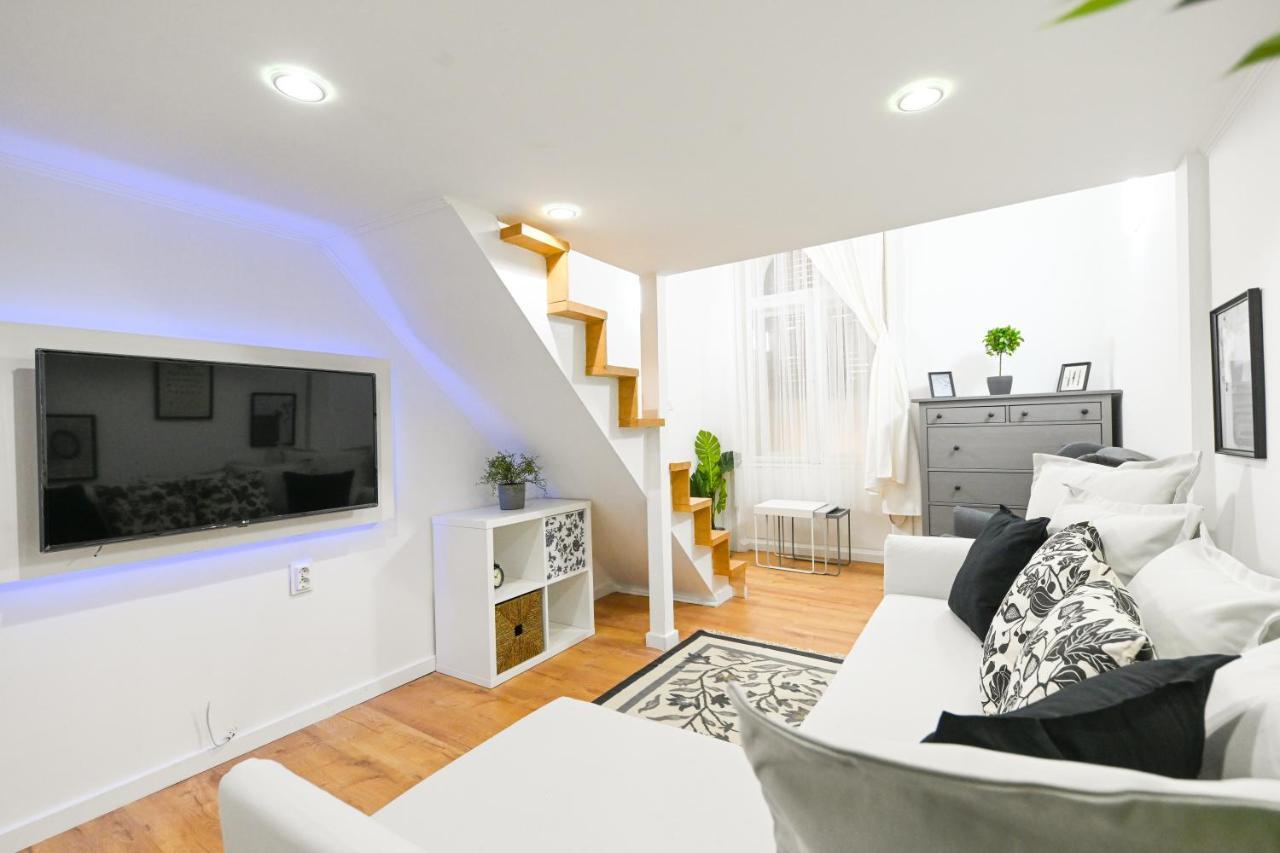 Charming In Damjanich Str., Lucas Apartament Budapeszt