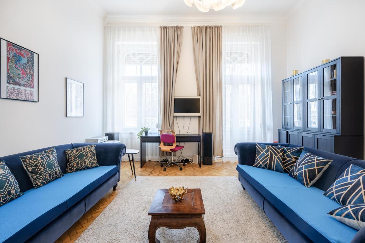 Apartment Court Crossing Budapest