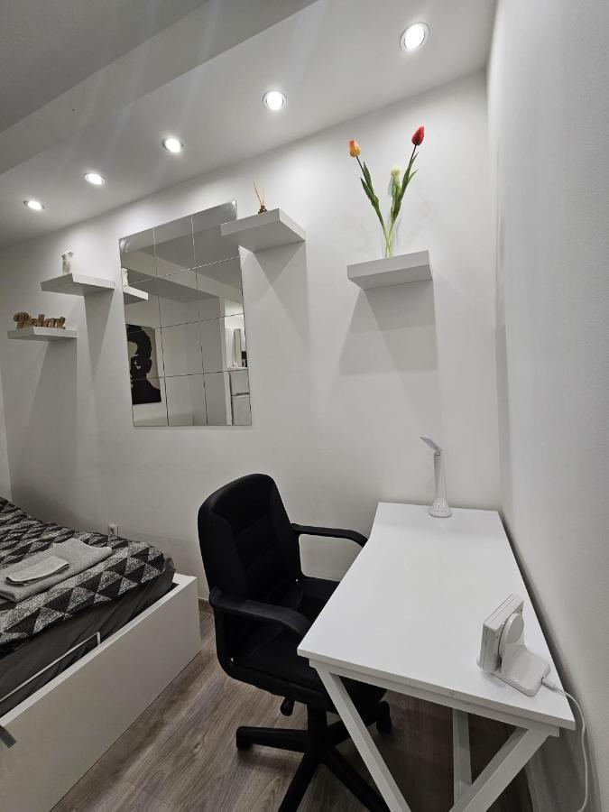 Smart In The Heart Of Budapest