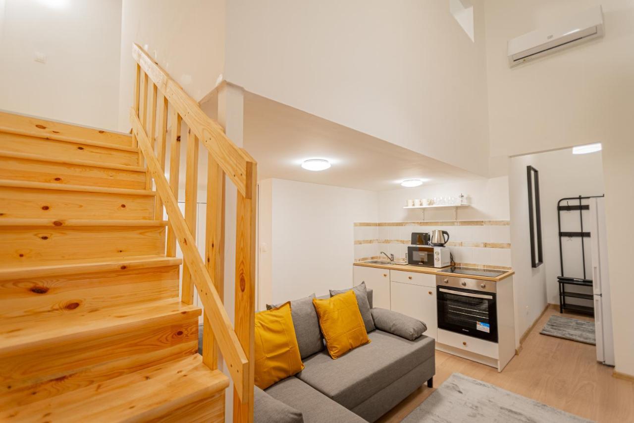 Cosy Downtown Flat In Budapest, Lisa