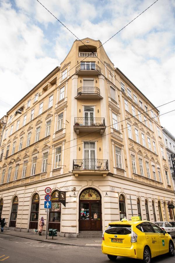 Balcony Dohany Street Budapest
