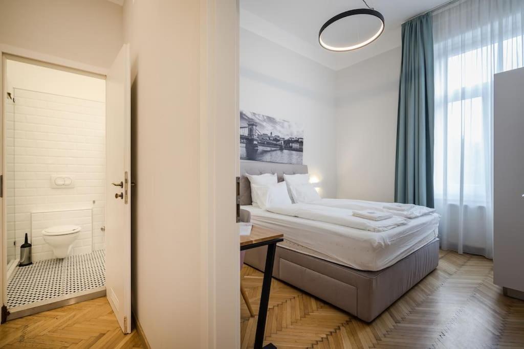 Klauzal City Garden - 2-bedroom K34 Apartment *