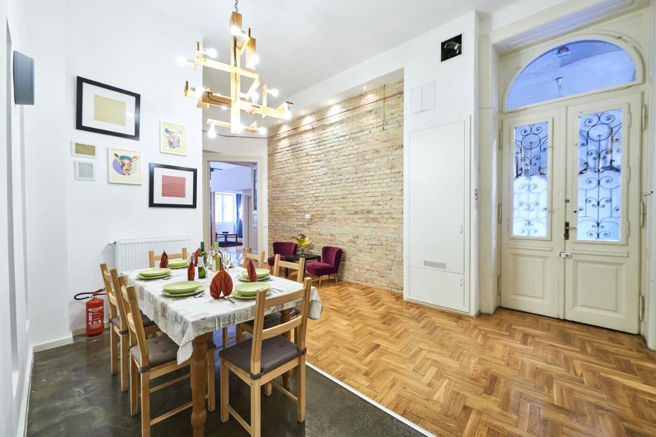 Apartment Large For Groups Center Dist. Vii
