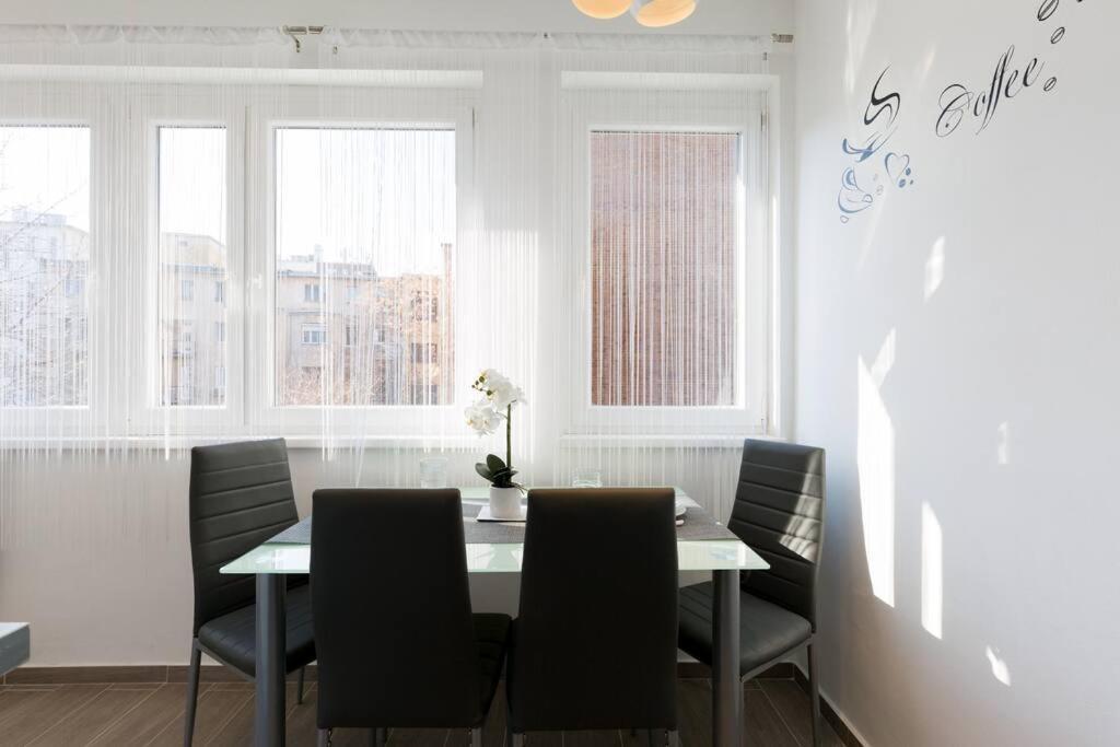 Rumbach 22 Center With Ac Apartamento
