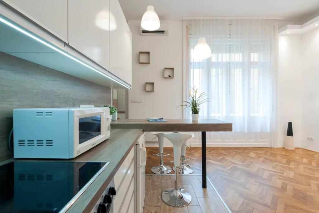 Appartamento Szent Istvan Ter 4 Next To Basilica A 1 Bedroom