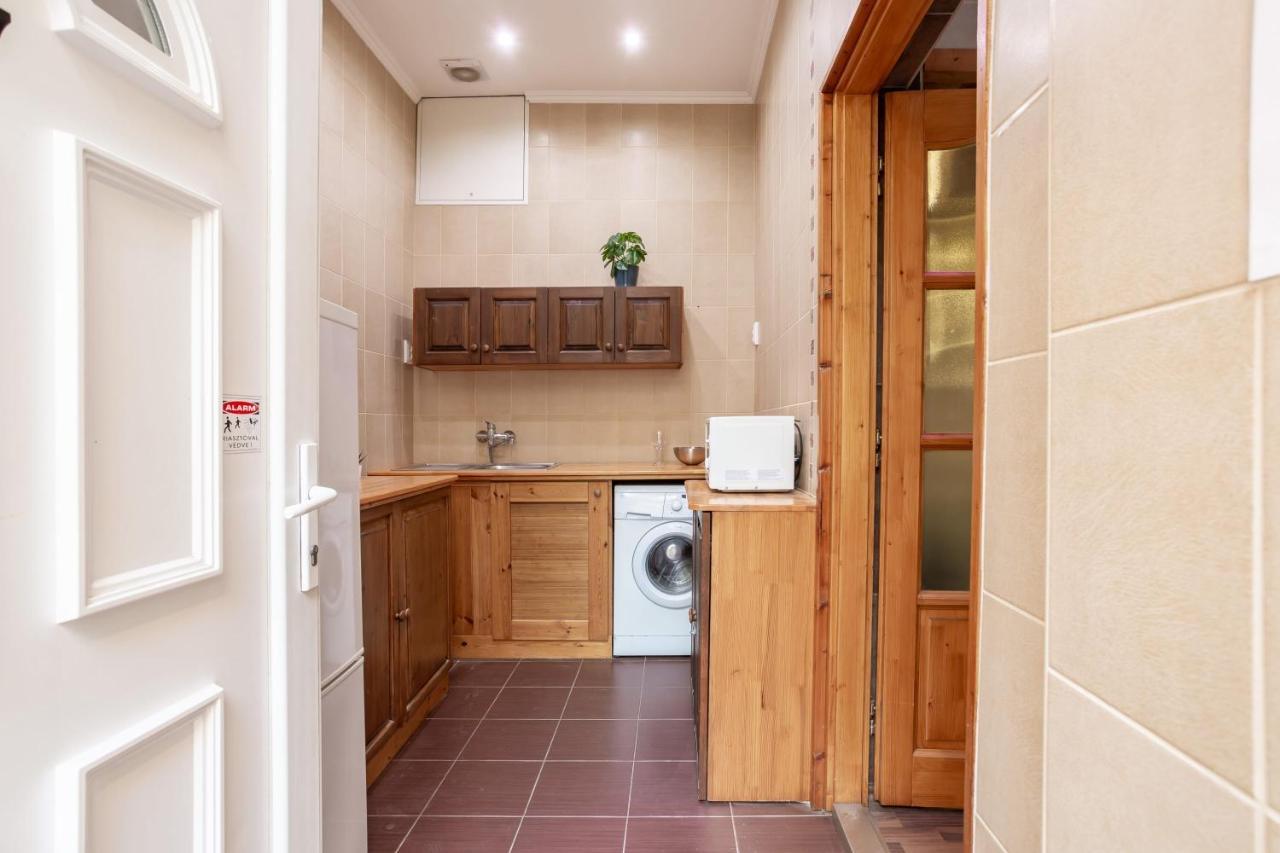 Feel At The Heart Of The Apartment