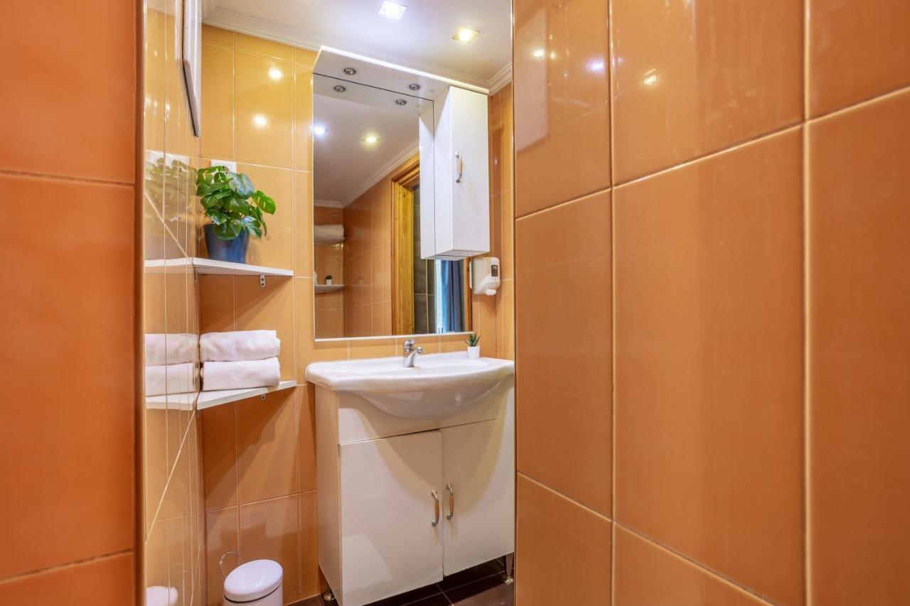Feel At The Heart Of The Apartment Budapest
