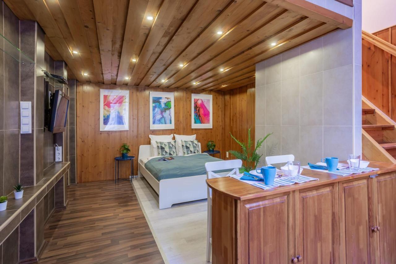 Apartment Feel At The Heart Of The