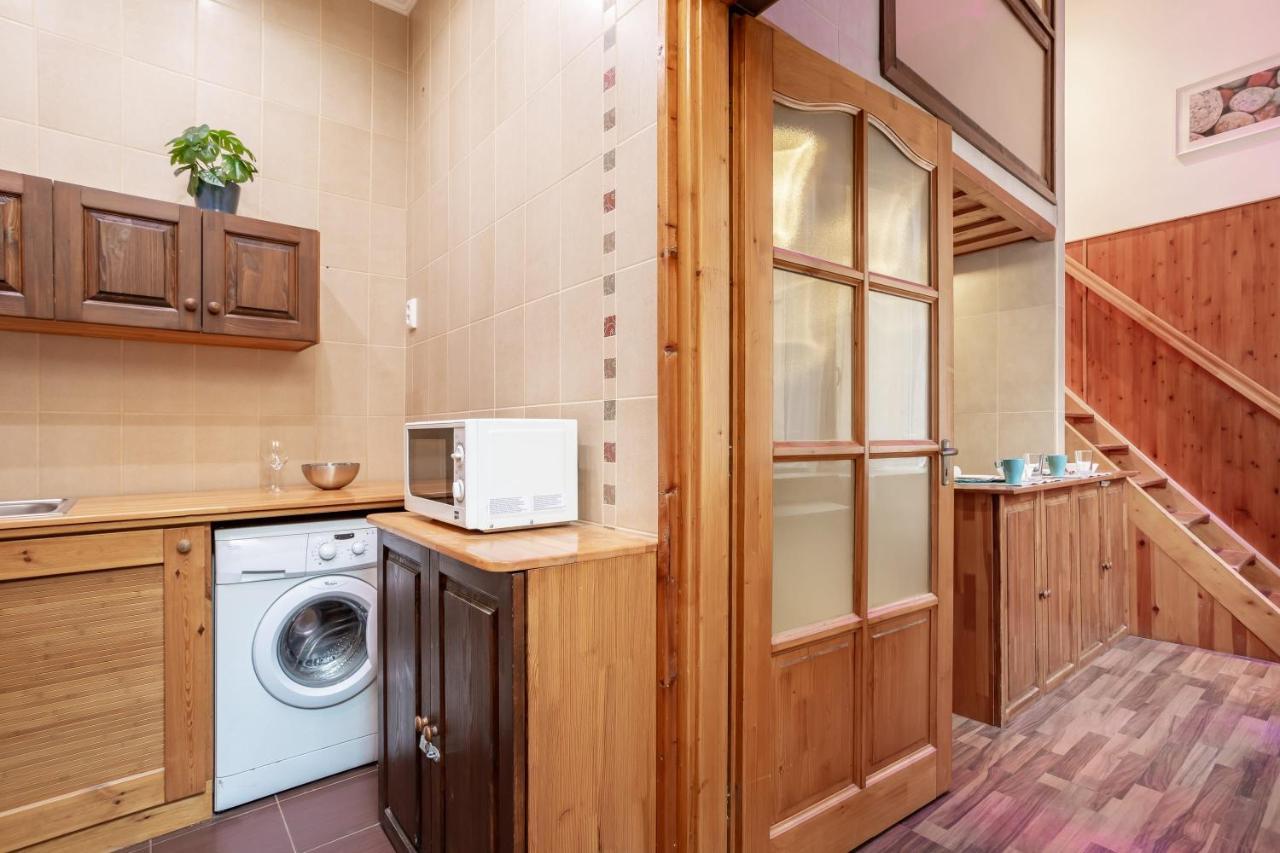 Apartment Feel At The Heart Of The Budapest
