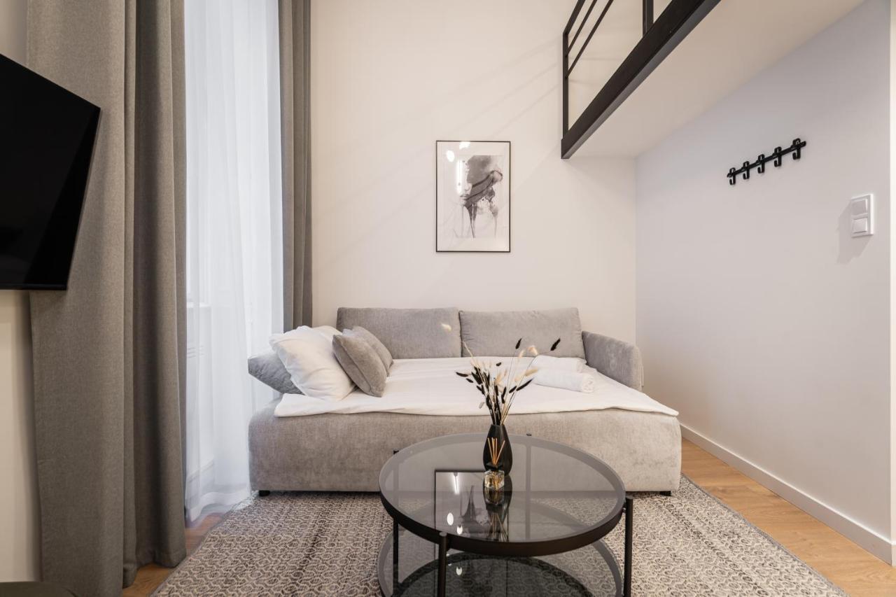 E56 - Grand Boulevard Heritage - Location By Bqa *